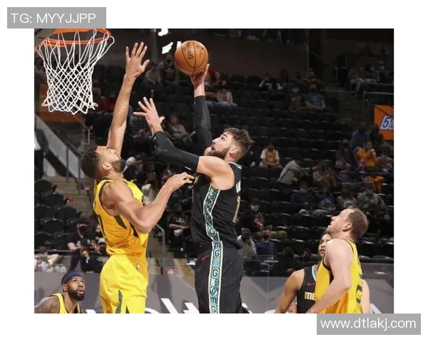 勇士与爵士精彩对决在线直播全程回顾与分析 勇士与爵士精彩对决在线直播全程回顾与分析