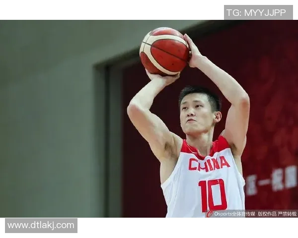 周鹏的篮球之路:从青涩少年到赛场传奇的辉煌历程与心路历程 周鹏的篮球之路:从青涩少年到赛场传奇的辉煌历程与心路历程